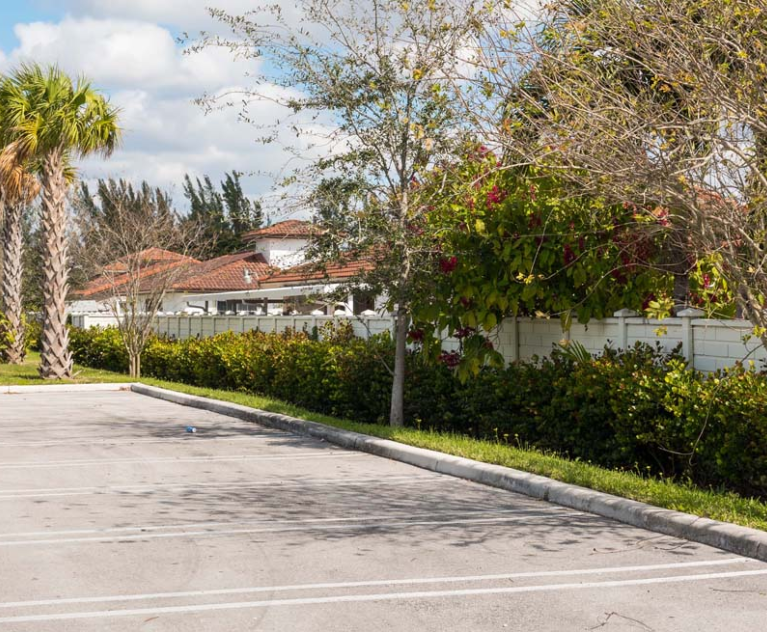 Concrete wall and fence Miami