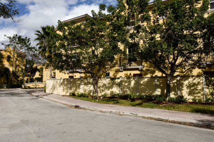 Precast wall manufacturer Miami